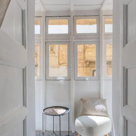Stylish 1-bedroom In Unesco * Валетта