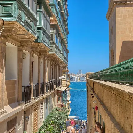 Stylish 1-bedroom In Unesco